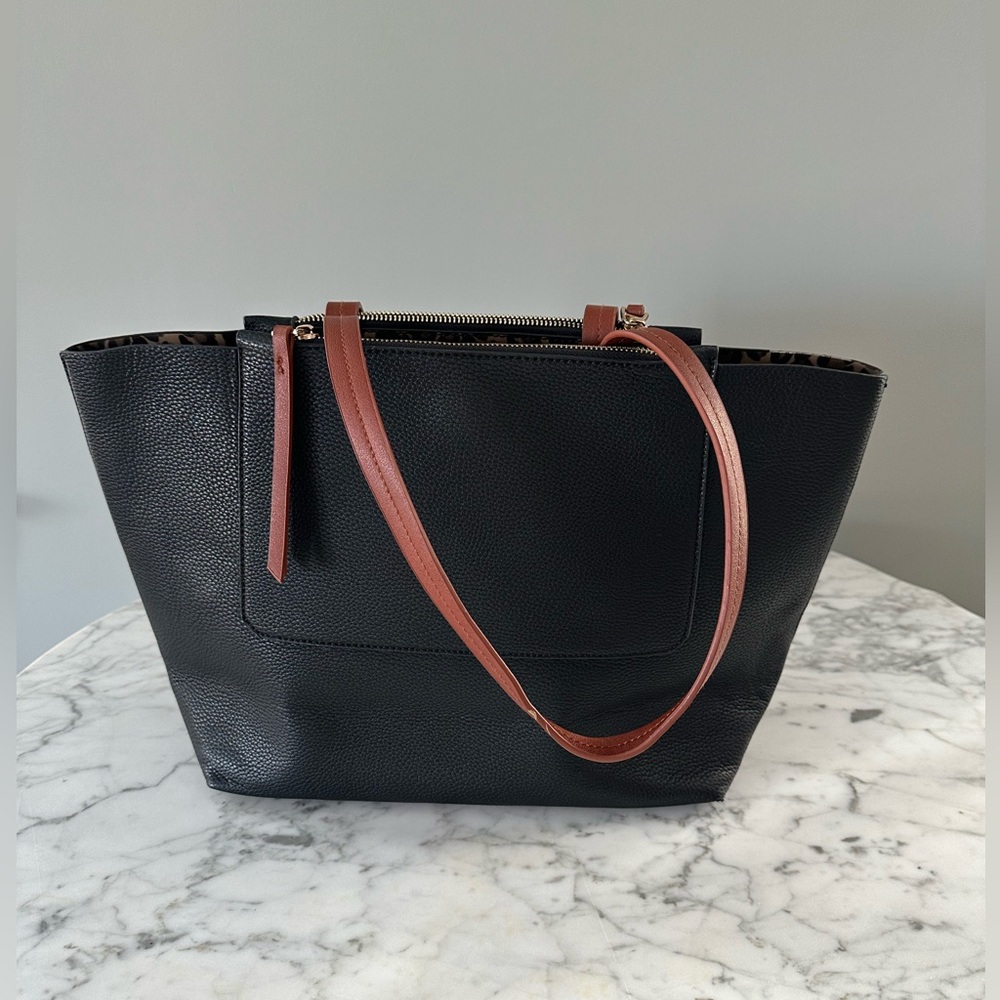 Shiraleah Black and Brown Women's Vegan Leather Tote Bag. New Without Tags